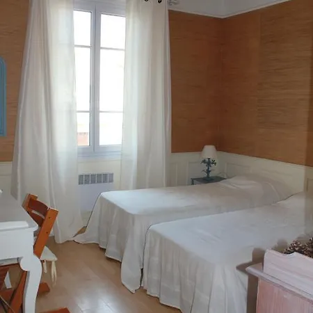 Apartment 4 Personnes Pieds Dans L'eau Ajaccio (Corsica)